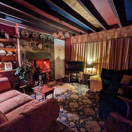 Fantastic Sea Views At Century'S Old Alma'S Cottage - Sleeps Up To 8 Guests Penmaenmawr Zewnętrze zdjęcie
