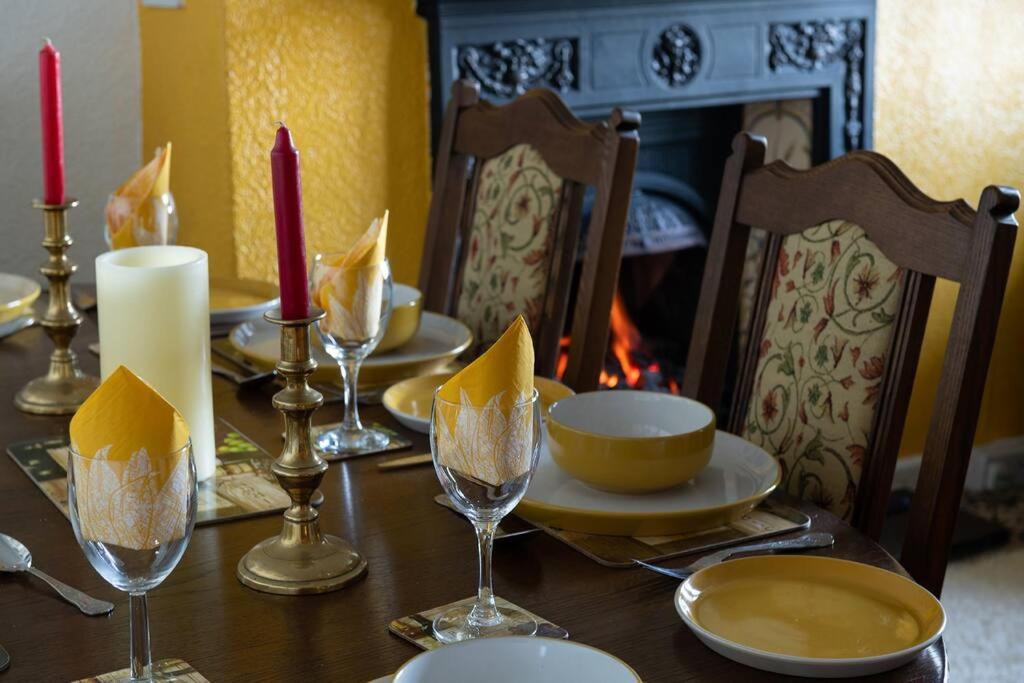 Fantastic Sea Views At Century'S Old Alma'S Cottage - Sleeps Up To 8 Guests Penmaenmawr Zewnętrze zdjęcie