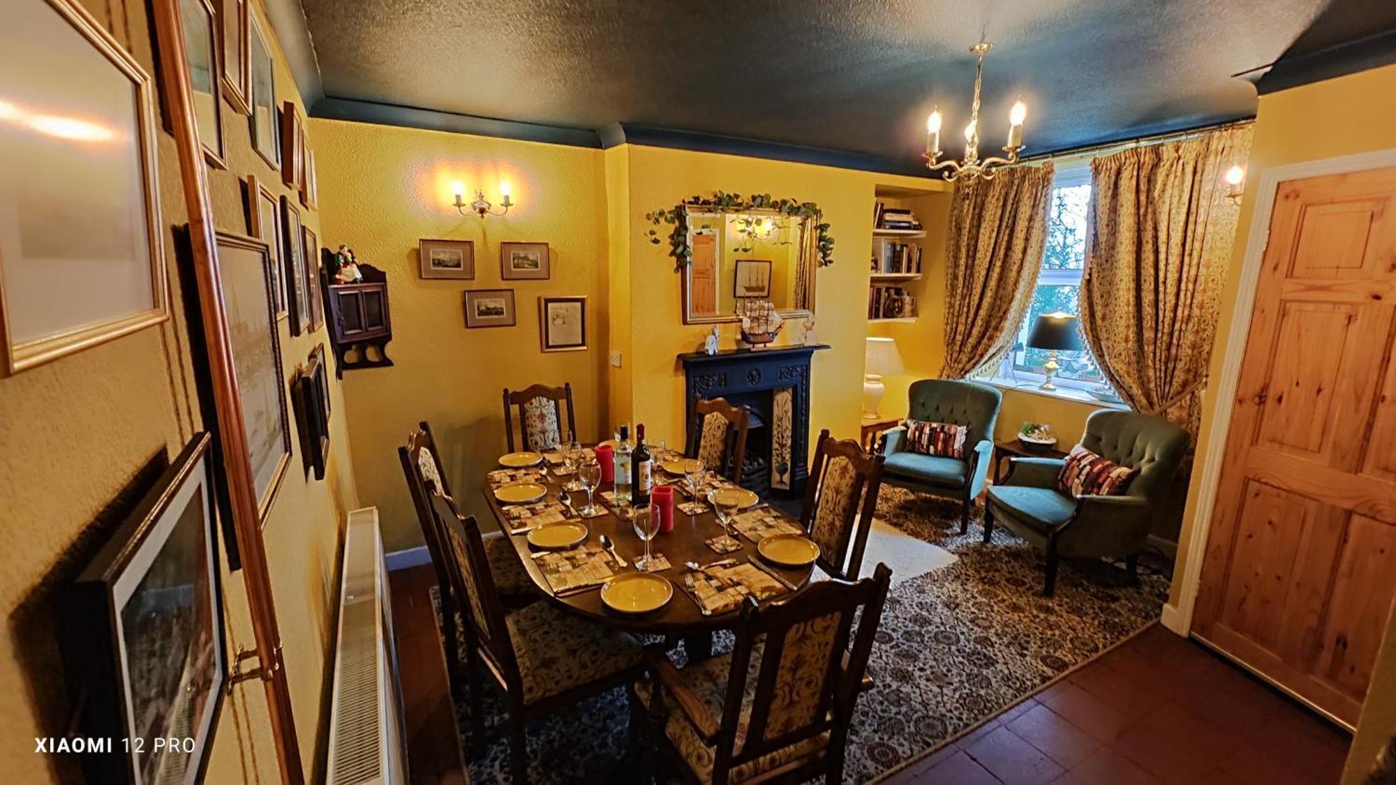 Fantastic Sea Views At Century'S Old Alma'S Cottage - Sleeps Up To 8 Guests Penmaenmawr Zewnętrze zdjęcie