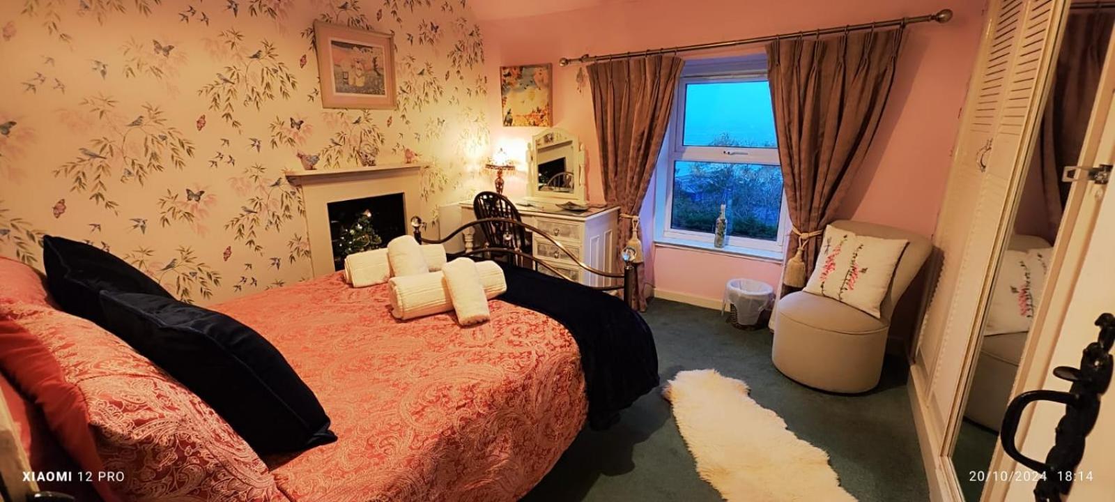 Fantastic Sea Views At Century'S Old Alma'S Cottage - Sleeps Up To 8 Guests Penmaenmawr Zewnętrze zdjęcie